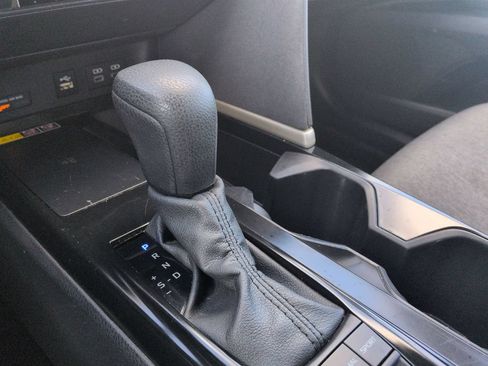 Used 2025 Toyota Camry LE FWD image 19