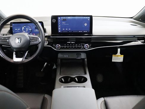 Used 2025 Honda Prologue Touring image 17