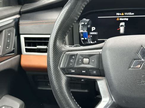 Used 2022 Mitsubishi Outlander SEL AWD/4WD image 9
