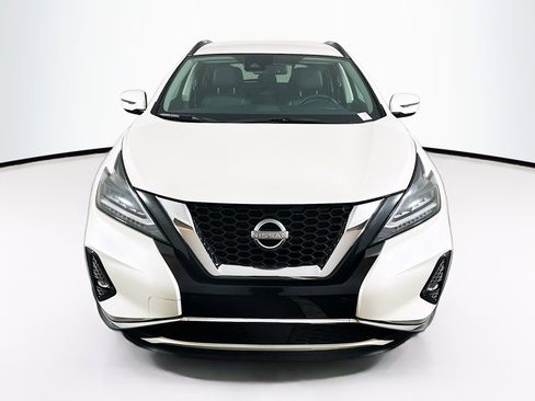 Used 2024 Nissan Murano SV image 2