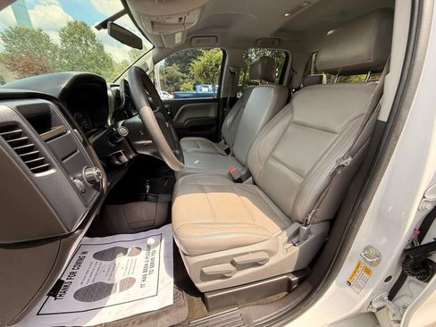 Used 2016 Chevrolet Silverado 1500 Custom w/ Custom Convenience Package AWD/4WD image 17