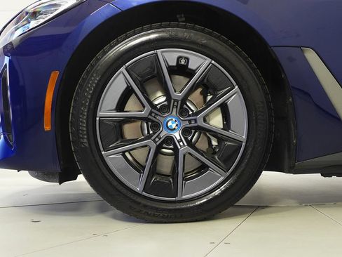 Used 2023 BMW i4 eDrive35 w/ Premium Package RWD image 5