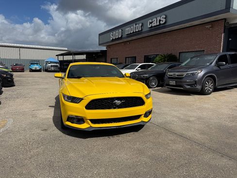Used 2015 Ford Mustang Premium w/ Ecoboost Performance Package RWD image 8