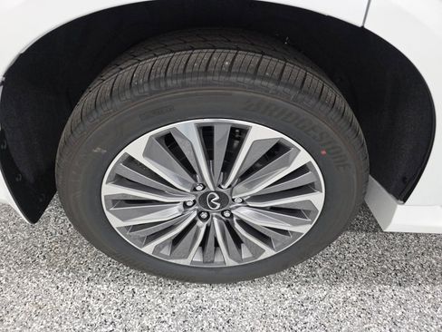 New 2026 INFINITI QX80 Luxe w/ Cargo Package AWD/4WD image 14