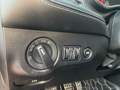 Used 2023 Dodge Challenger SRT Hellcat w/ Driver Convenience Group image 27