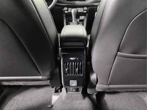 New 2026 Jeep Compass Limited AWD/4WD image 19