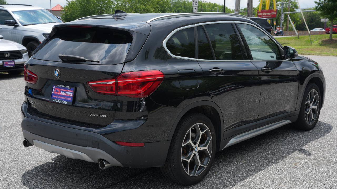 Used 2019 BMW X1 xDrive28i w/ Convenience Package AWD/4WD image 5