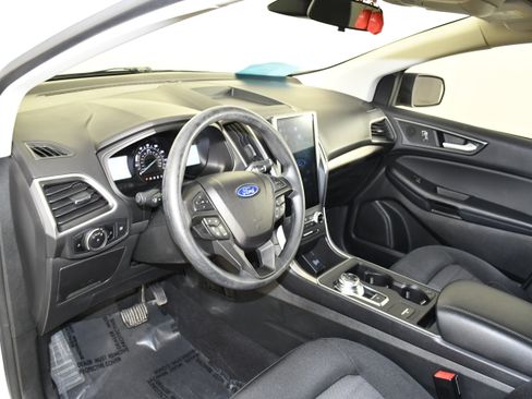 Used 2023 Ford Edge SE image 36