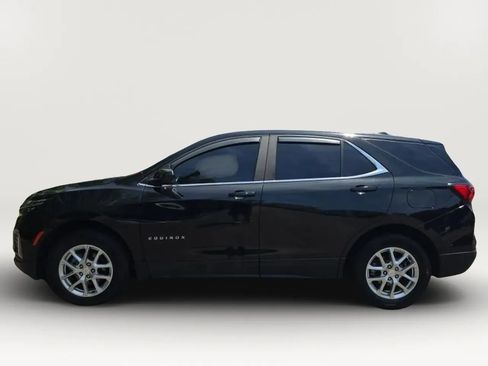 Used 2023 Chevrolet Equinox LT w/ Driver Convenience Package AWD/4WD image 5