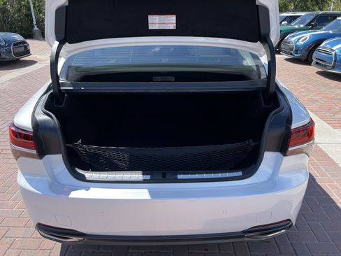 Used 2019 Lexus LS 500 RWD image 32