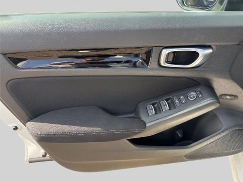 Used 2024 Honda Civic EX image 19