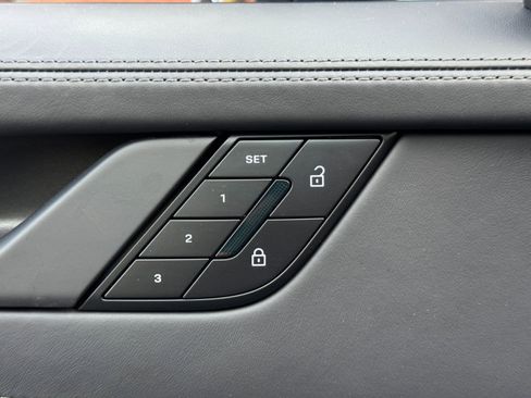 Used 2025 Porsche 911 Carrera 4 GTS w/ Premium Package image 16