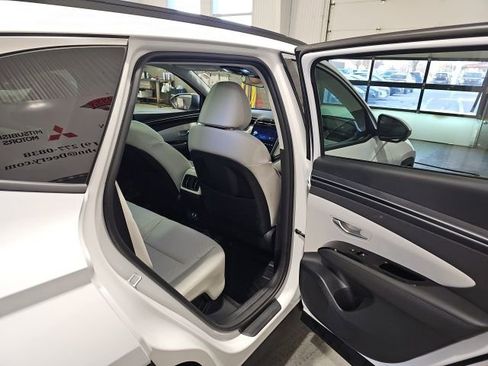 Used 2022 Hyundai Tucson Limited image 22