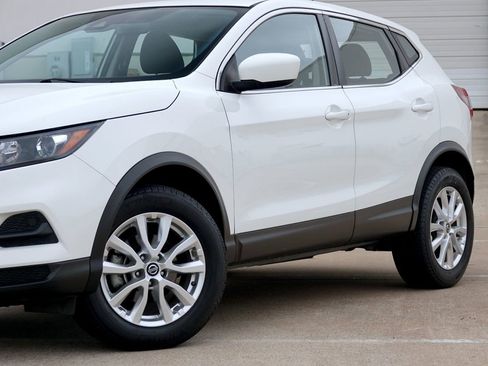 Used 2021 Nissan Rogue Sport S AWD/4WD image 22