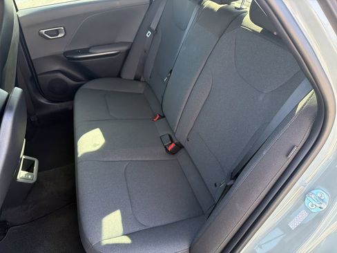 Used 2025 Kia K4 FWD image 15
