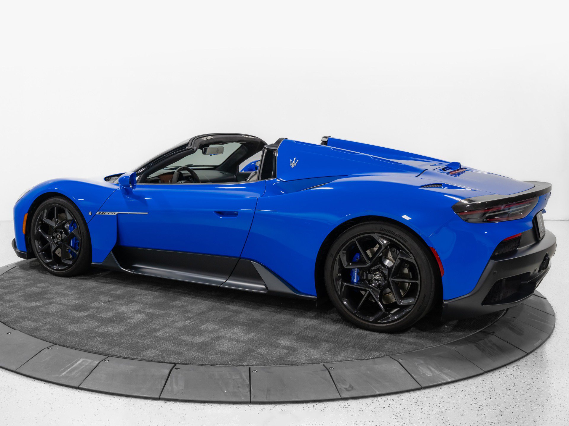 Used 2024 Maserati MC20 Cielo RWD image 6