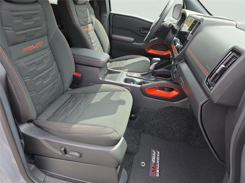 New 2026 Nissan Frontier PRO-4X w/ Pro-4x Convenience Package image 35