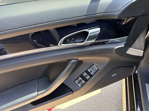 Used 2016 Porsche Panamera 4 AWD/4WD image 12