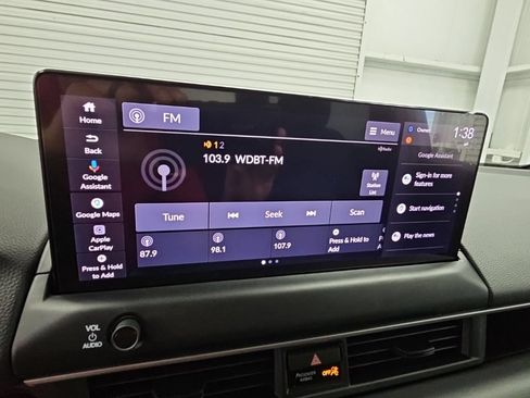 New 2026 Honda Pilot Sport image 16