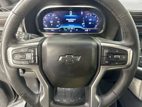 Used 2023 Chevrolet Tahoe Z71 w/ Luxury Package AWD/4WD image 12