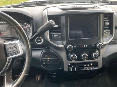 Used 2019 RAM 2500 Big Horn image 6