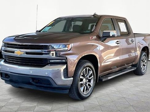 Used 2019 Chevrolet Silverado 1500 LT w/ All-Star Edition image 3