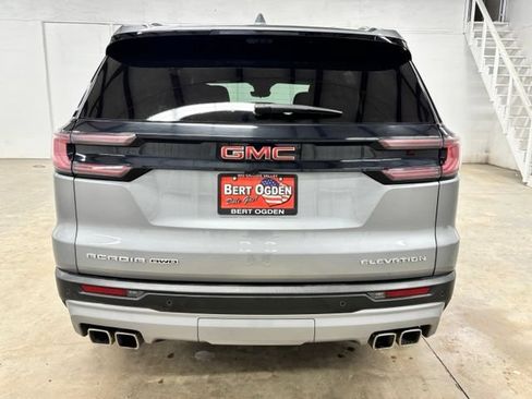 Used 2026 GMC Acadia Elevation w/ Elevation Premium Package AWD/4WD image 6
