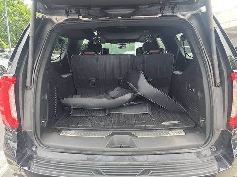 Certified 2023 GMC Yukon XL Denali Ultimate w/ LPO, Floor Liner Package AWD/4WD image 26