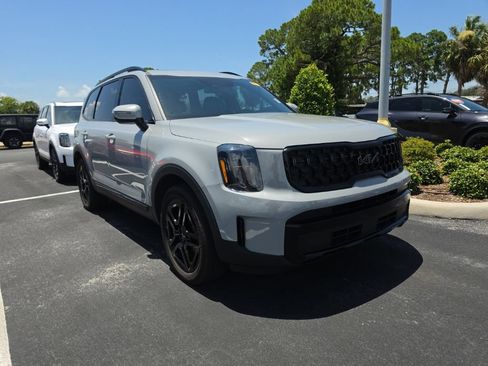 Certified 2024 Kia Telluride EX X-Line AWD/4WD image 3
