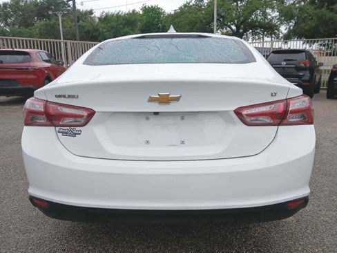 Used 2022 Chevrolet Malibu LT FWD image 6