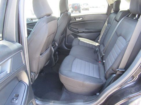 Used 2022 Ford Edge SE w/ Black Appearance Package AWD/4WD image 15