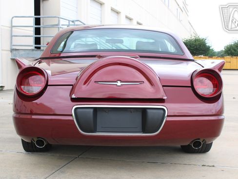 Used 2004 Ford Thunderbird RWD image 32