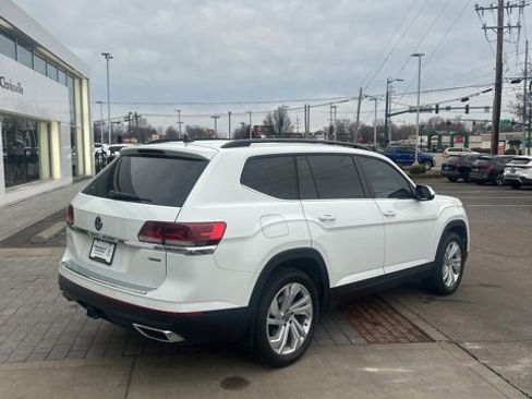 Used 2023 Volkswagen Atlas SE w/ Panoramic Sunroof Package image 10