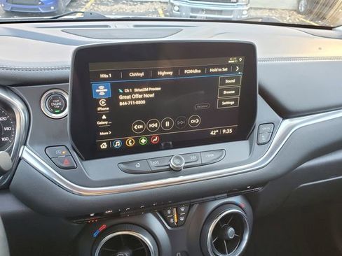 Certified 2024 Chevrolet Blazer LT w/ LPO, Floor Liner Package image 29