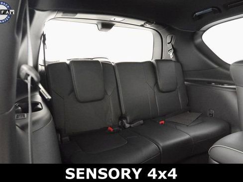 Used 2022 INFINITI QX80 Premium Select image 23