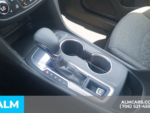 Used 2024 Chevrolet Equinox LT FWD image 27
