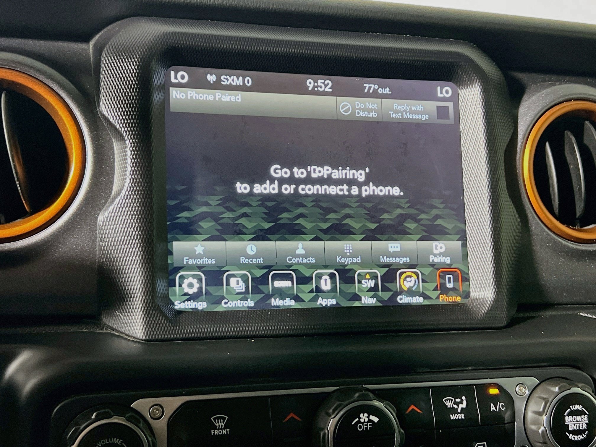 Used 2020 Jeep Gladiator Mojave AWD/4WD image 27