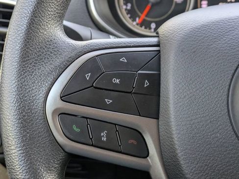 Used 2020 Jeep Cherokee Latitude image 27