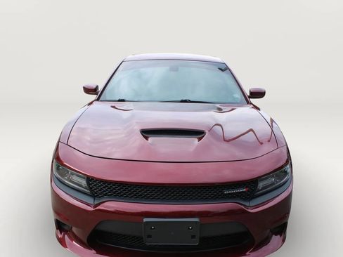 Used 2019 Dodge Charger GT RWD image 2