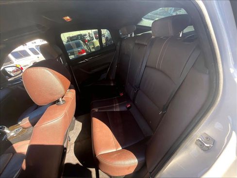 Used 2017 BMW X4 xDrive28i image 27