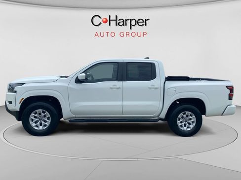 Used 2024 Nissan Frontier SV AWD/4WD image 6