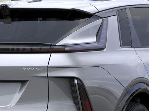 New 2025 Cadillac Lyriq Sport image 35