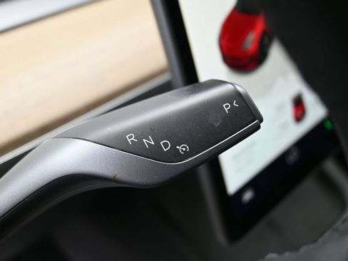 Used 2022 Tesla Model 3 RWD image 21