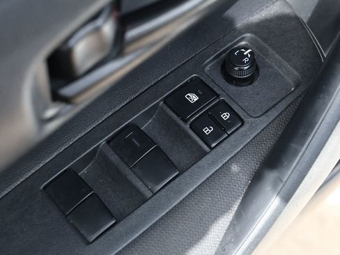 Used 2024 Toyota Corolla LE FWD image 23