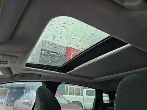 New 2026 Nissan Kicks SV w/ SV Premium Package image 12