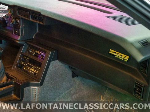 Used 1990 Chevrolet Camaro IROC-Z image 66