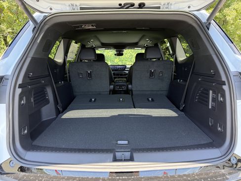 New 2026 Buick Enclave Sport Touring w/ Power Package image 42