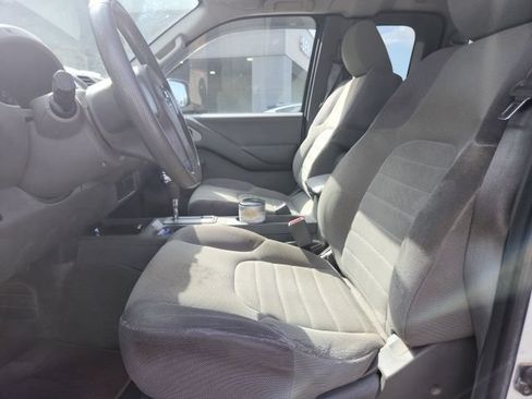Used 2013 Nissan Frontier S RWD image 12