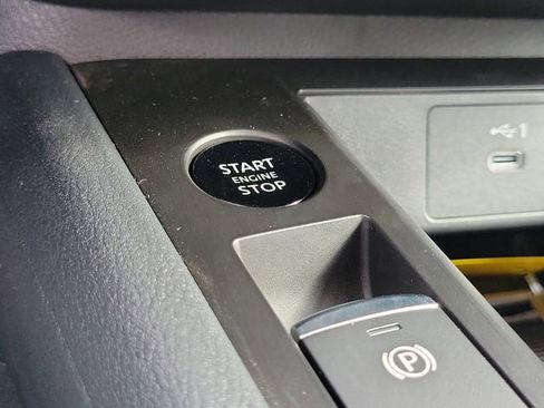New 2026 Nissan Kicks S FWD image 21