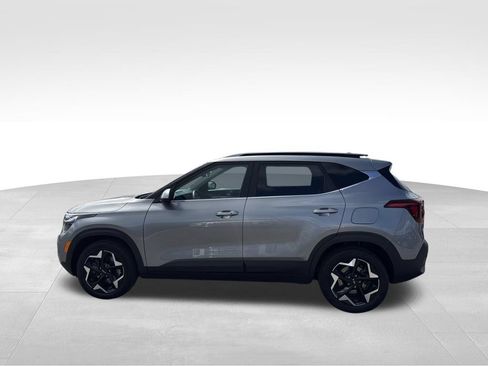 Certified 2024 Kia Seltos EX AWD/4WD image 10